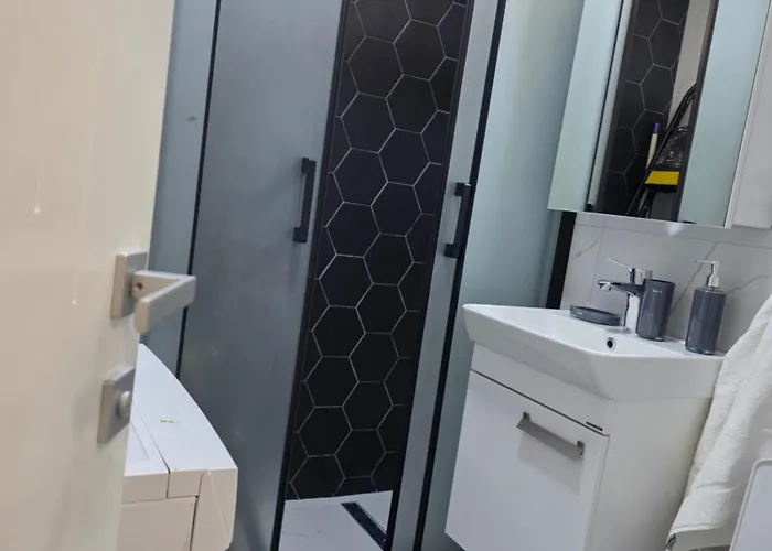 Apartment Sever ,cair